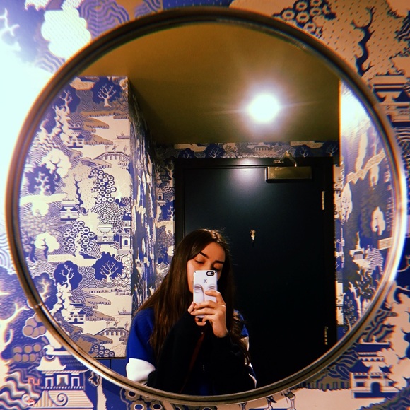 Meet your Posher, MJ - Picture 3 of 13